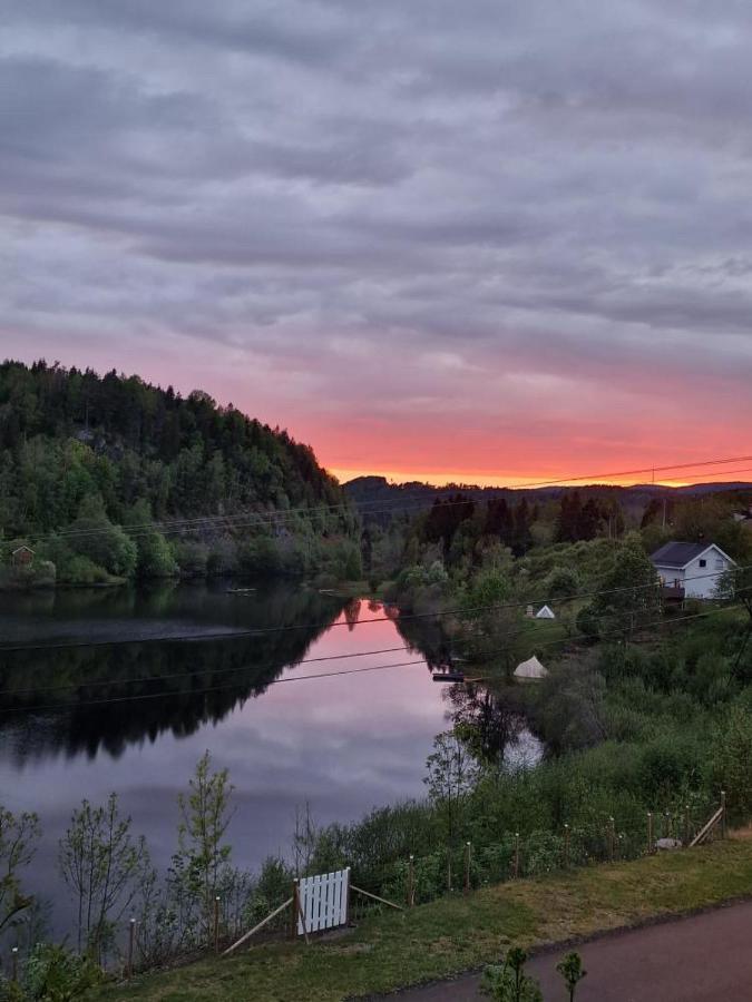 Glamping On Idyllic Lake, Paddle Boards & Rowboat Porsgrunn Exterior photo