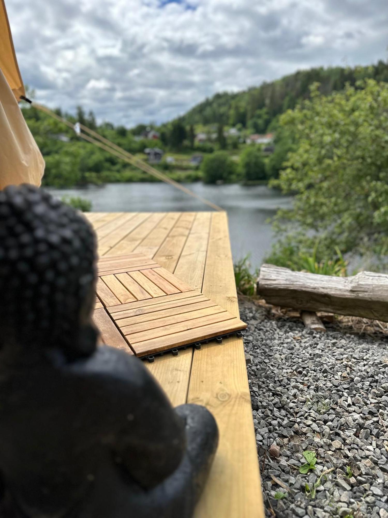 Glamping On Idyllic Lake, Paddle Boards & Rowboat Porsgrunn Exterior photo