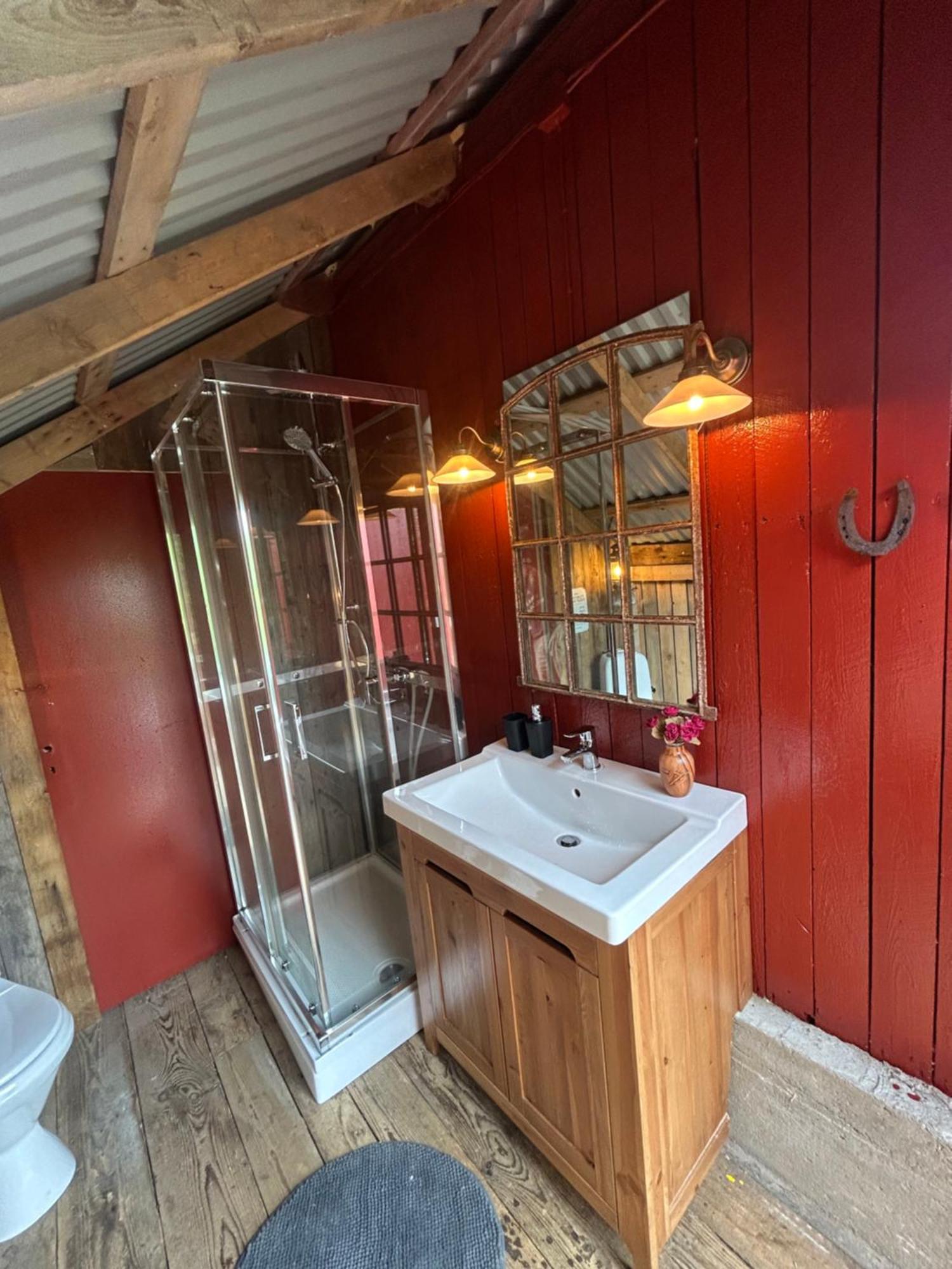 Glamping On Idyllic Lake, Paddle Boards & Rowboat Porsgrunn Exterior photo